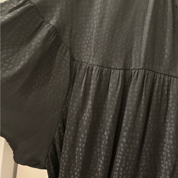 *** Make an Offer!! 
Simply Vera Vera Wang Black V-Neck Dress Size XXL - Picture 4 of 4